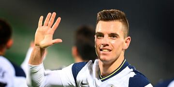 Razgrad (Bulgaria), 05/11/2020\u002E- Tottenham's Giovani Lo Celso celebrates after scoring the 3-1 lead during the UEFA Europa League group J soccer match between Ludogorets Razgrad and Tottenham Hotspur in Razgrad, Bulgaria, 05 November 2020\u002E EFE/EPA/Vassil Donev