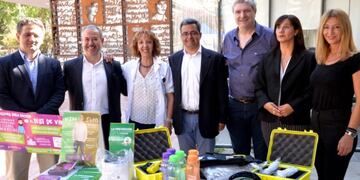 Parte de los kits entregados por Sedronar\u002E