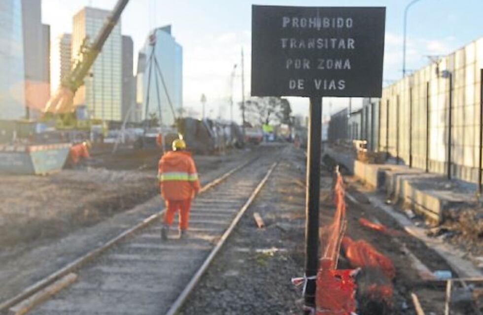 Planean hacer un estacionamiento subterráneo en el Parque del Bajo