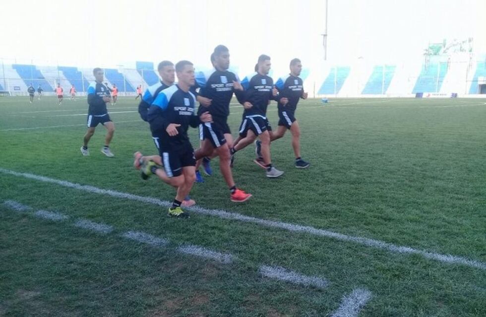 Racing cambia para un duelo crucial en San Francisco