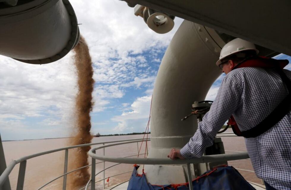 Hidrovía Paraná-Paraguay: el transporte de granos y derivados creció 40% en seis años