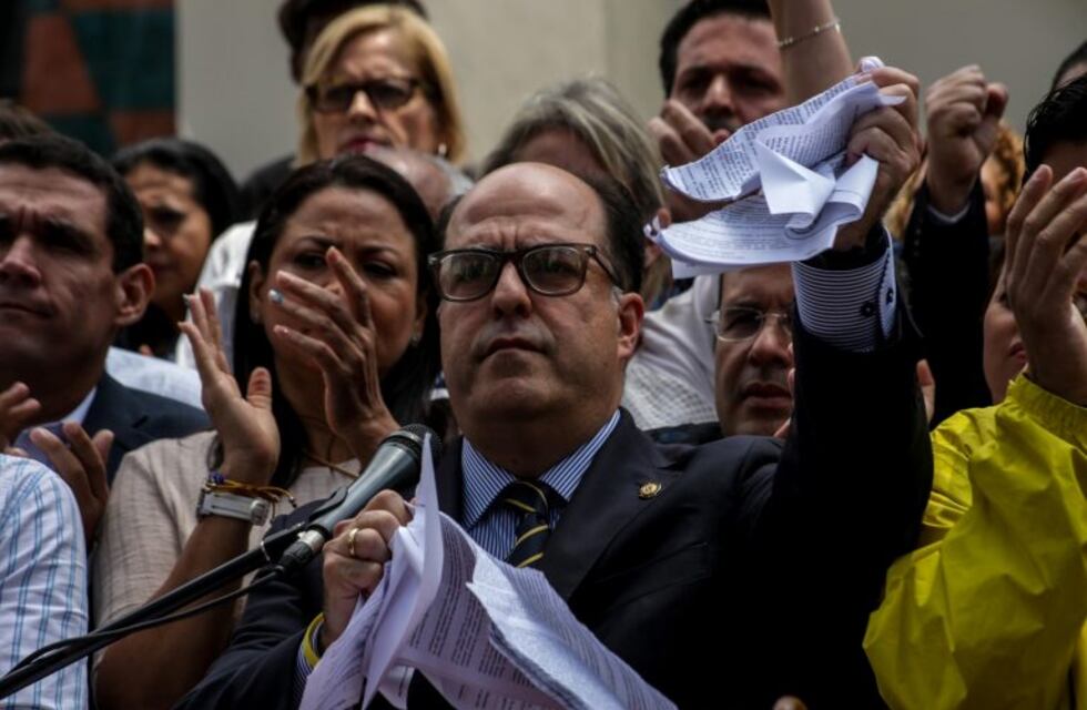 Así repercutió en los medios del mundo la polémica decisión del Gobierno de Venezuela