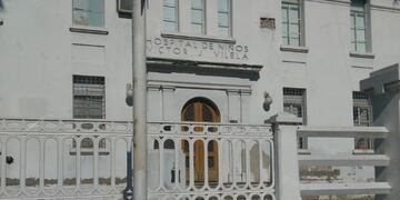 LA menor debió ser internada en el Hospital de Niños \