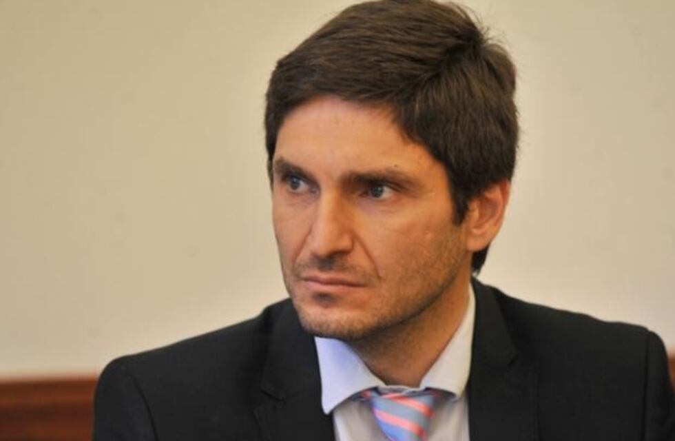 Pullaro contra los jueces: "Los integrantes de estas bandas ya estuvieron presos y los liberaron"