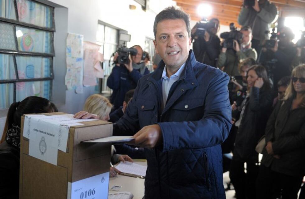 Massa felicitó "al gobierno nacional y a Cambiemos por su triunfo en la provincia de Buenos Aires"