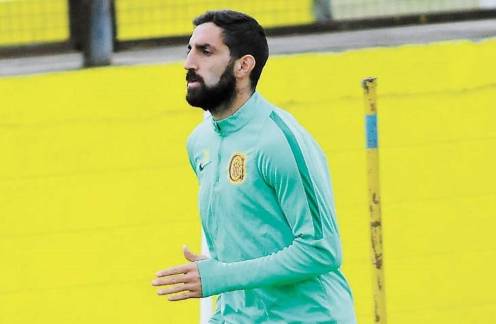 Menosse podría seguir como titular en Central