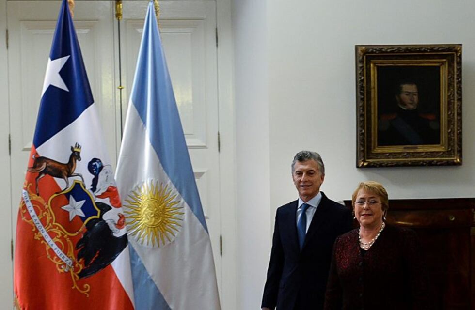Macri aseguró que los Gobiernos de Argentina y Chile "siguen con preocupación la situación de Venezuela"