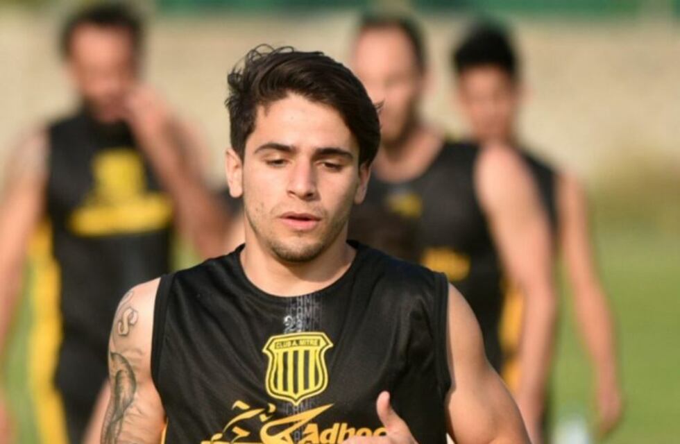 Mitre entrenó en el estadio "Madre de Ciudades"