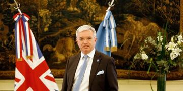 entrevista con Mark Menzies