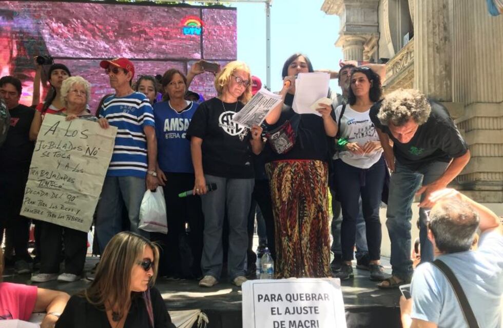 El mapa de los gremios que adhieren al paro