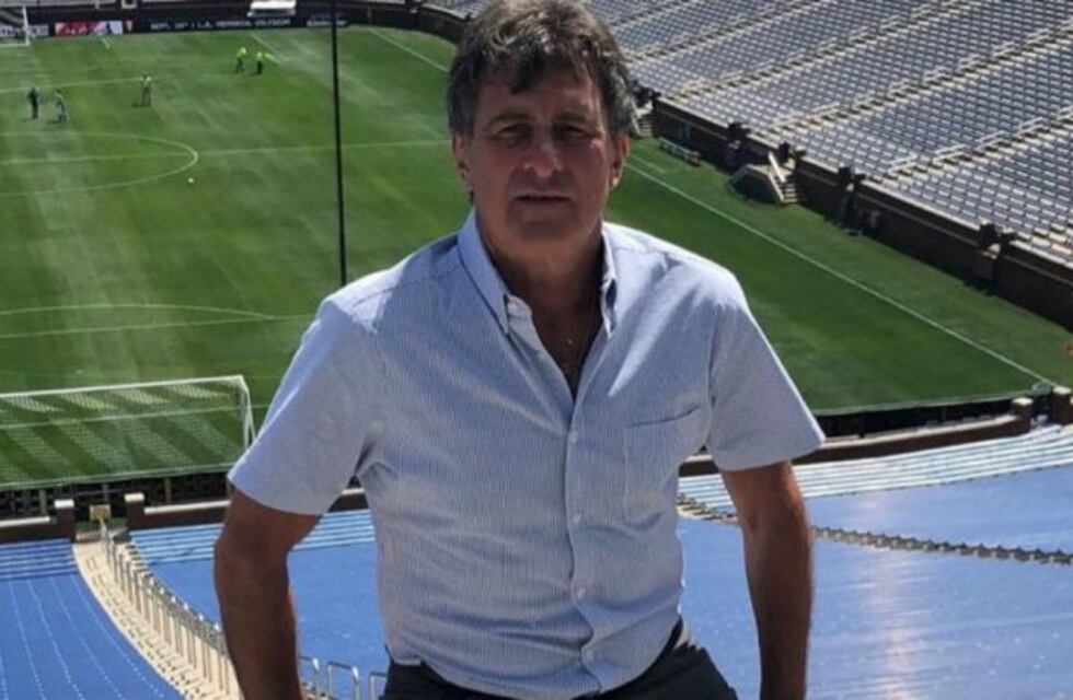 Mario Kempes: "Algo raro pasa para que Argentina no gane un título"