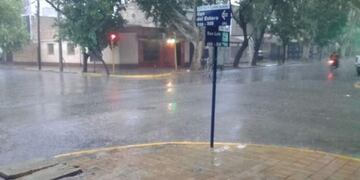La lluvia llegó a San Juan y generó complicaciones en múltiples zonas de la provincia