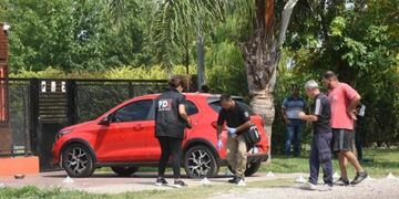 Balearon a Mariana Ortigala, hermana del principal testigo contra Esteban Alvarado (Sebastián S\u002E Meccia)