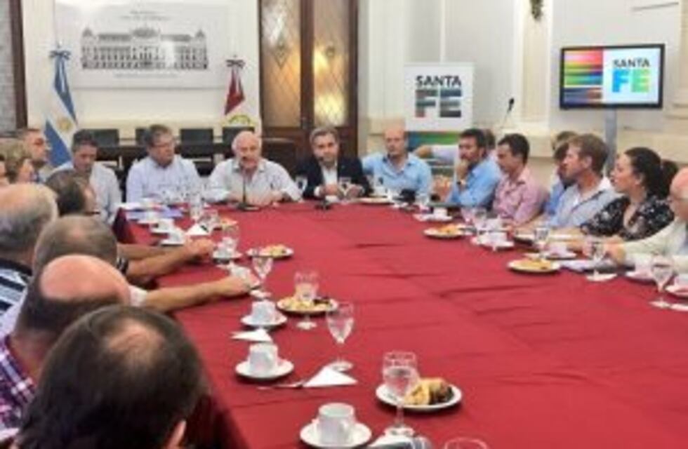 Intendentes santafesinos recibieron fondos de emergencia, pero piden obras de desagüe