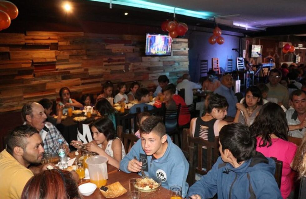 Confirmado: tras 85 días, vuelven los bares y restaurantes en San Juan