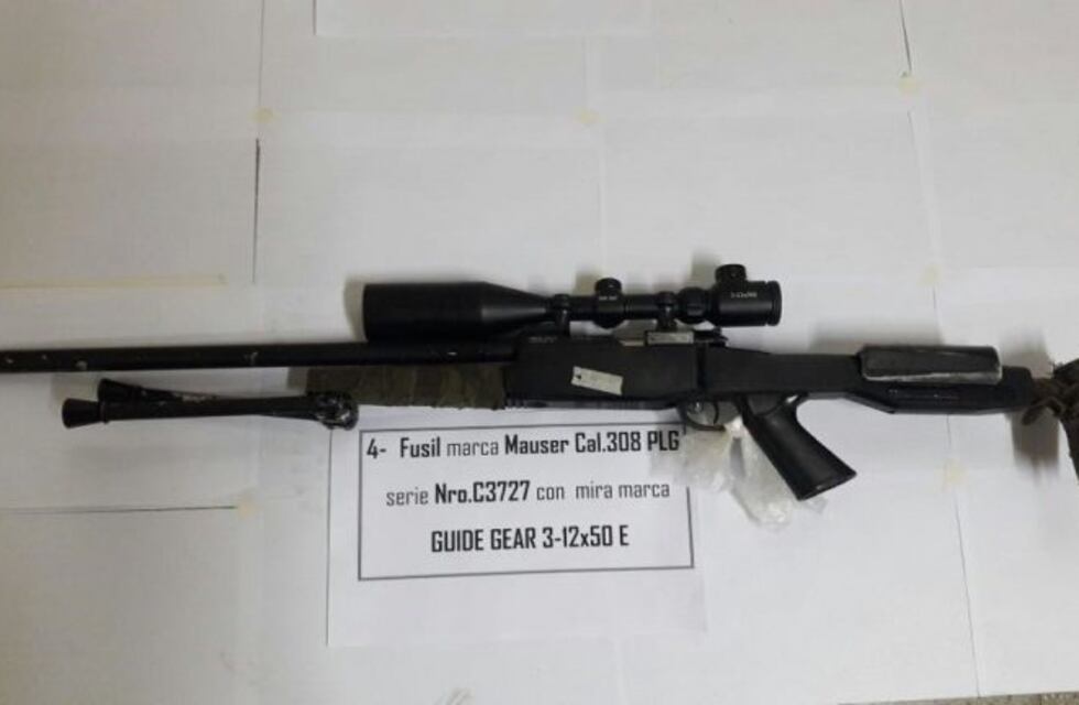 Nuevo escándalo en la policía rosarina: investigan a dos subcomisarios por venta de armas