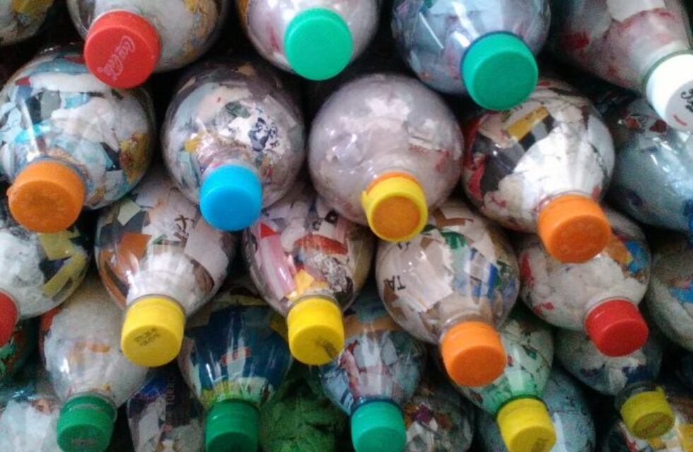 San Antonio te invita a dejar tu huella en una ciclovía comunitaria hecha con ecoladrillos