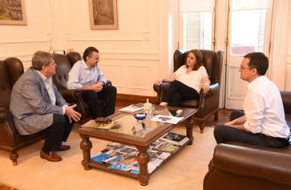 Fein reclama mayores recursos para obras en el reparto de la Nación y la Provincia