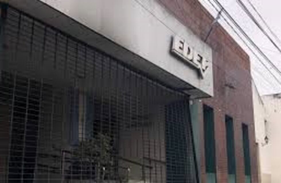 Incidentes y tensión en Monteros por una protesta en la sede de EDET