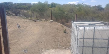 A un bombero de Córdoba le robaron sus herramientas de trabajo mientras combatía los incendios.