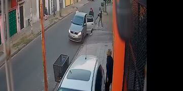 Inseguridad. El episodio ocurrió en la localidad bonaerense de Villa Celina. (Captura de video)