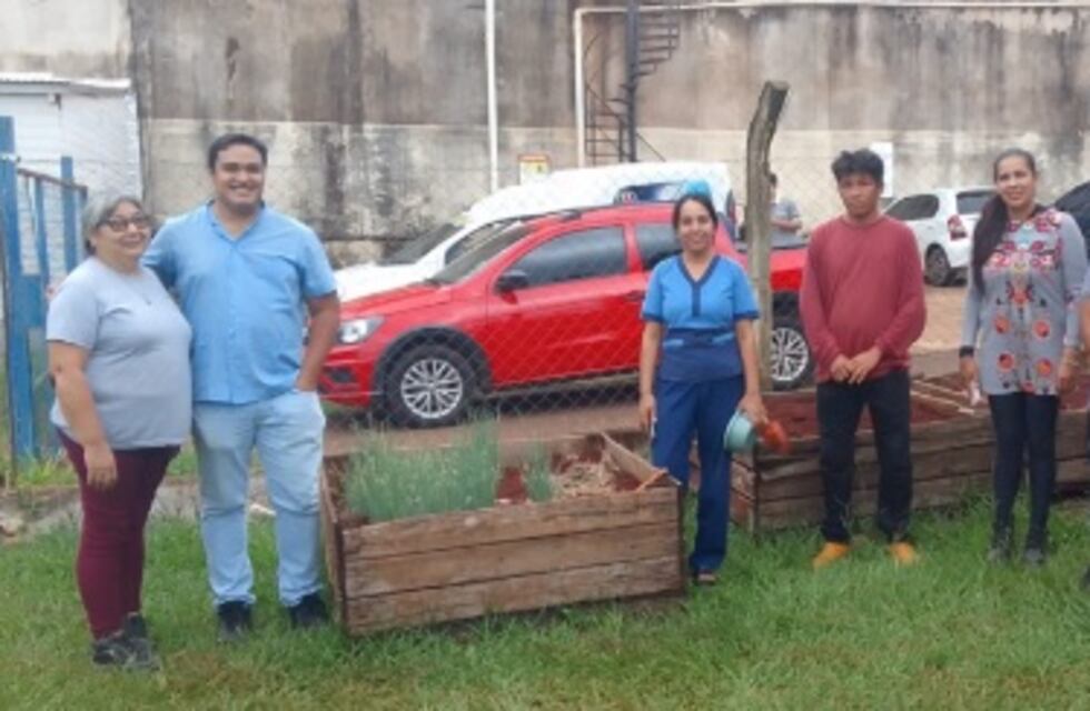 Materializan proyecto de “huerta escolar” entre institución educativa y comunidades indígenas