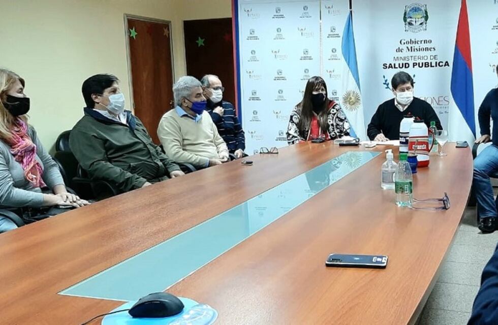 Hoy se lanza la campaña de vacunación en Iguazú #IguazuTurismoSeguro