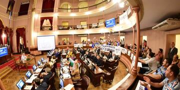 Diputados sancionó Ley que crea 52.853 horas cátedras.