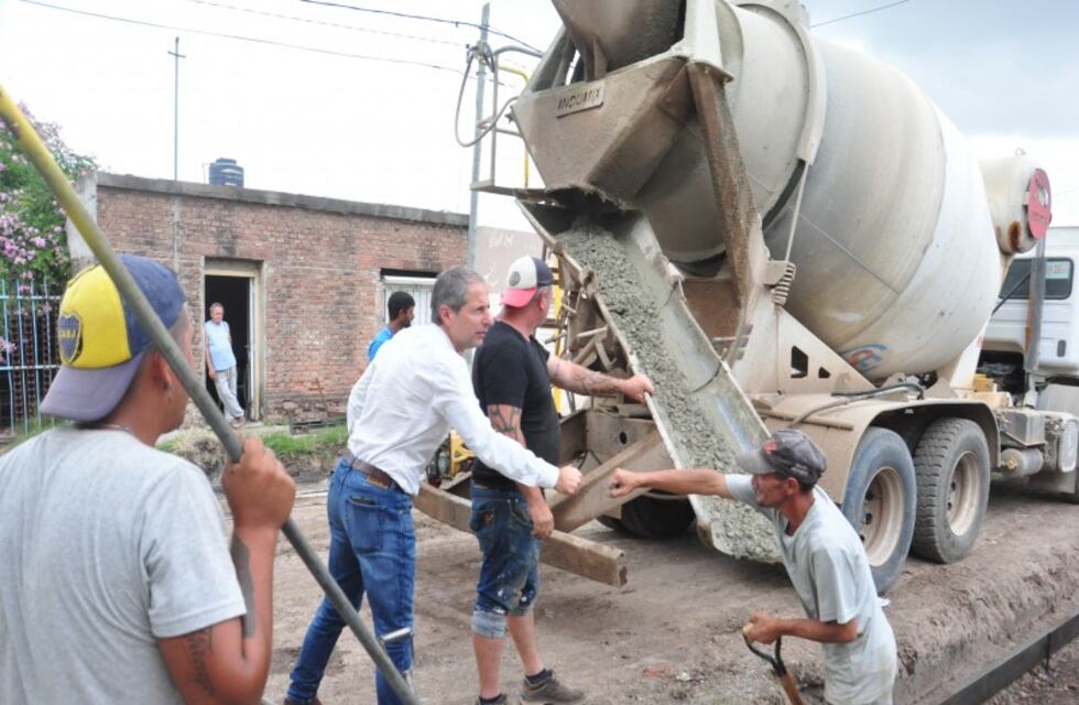 Barrio San Cayetano contaría en su totalidad con cordón cuneta