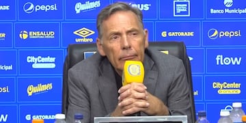 Miguel Ángel Russo y su reclamo por el tiempo extra que se jugó en el partido con River.