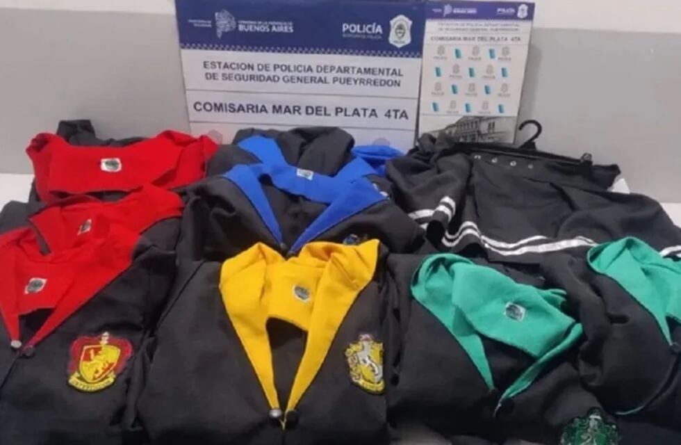 Quiso convertirse en mago, pero terminó preso: robó 13 túnicas de Harry Potter y lo atraparon