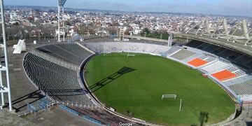 El estadio Mundialista de Mar del Plata presenta graves problemas estructurales y se determinó la prohibición de acceso a la platea techada