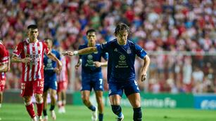 Matías Galarza Fonda fue una de las figuras de Talleres en el primer tiempo contra Unión en Santa Fe