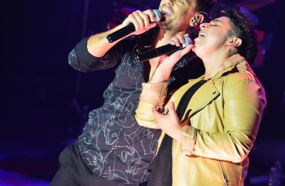 Esta noche se podrá ver el Show del cantante perecino Elias Rampello