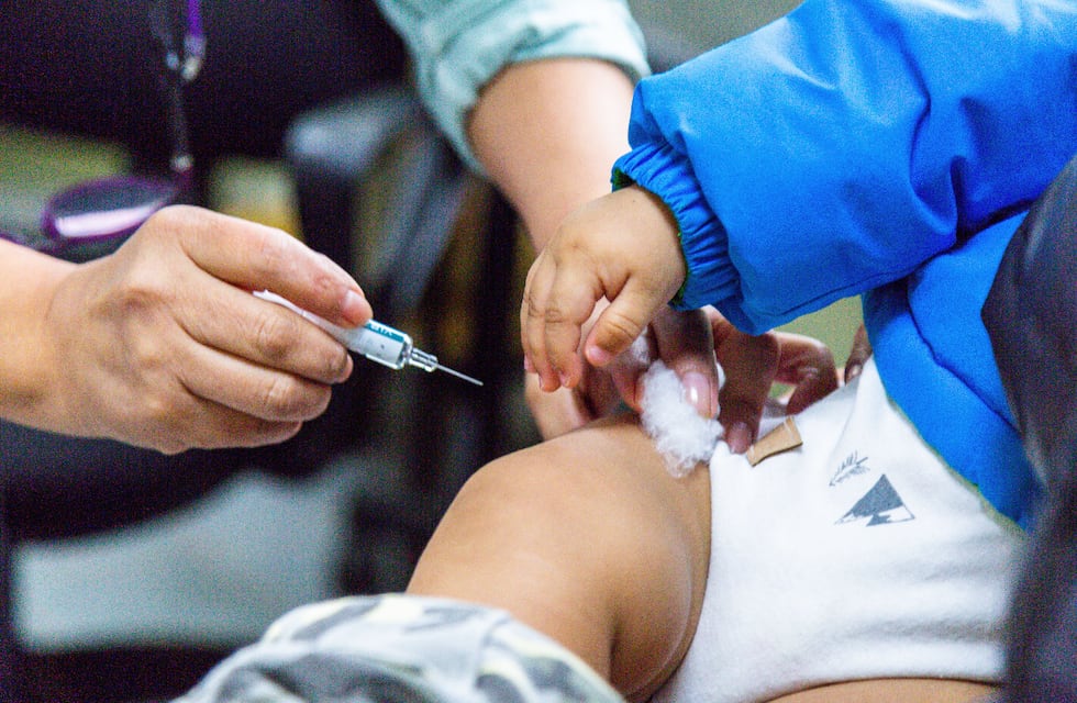 El 1 de octubre comienza la campaña de vacunación contra sarampión, rubéola, polio y paperas