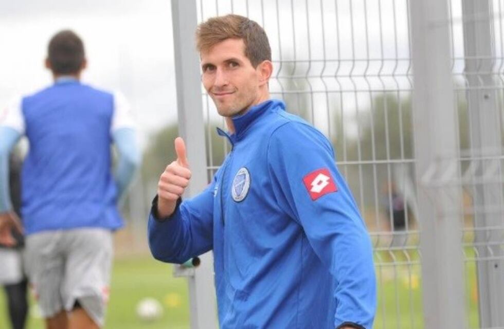 Rodrigo Rey, bailando "Despacito" junto a otros padres