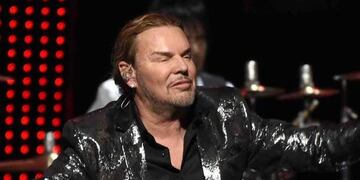 MD73 _ MADRID (ESPAA), 16_12_04\u002E_ El lder del grupo mexicano Man, Fernando Olvera \