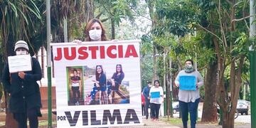 Familiares y amigos de la víctima no dejan de pedir justicia\u002E