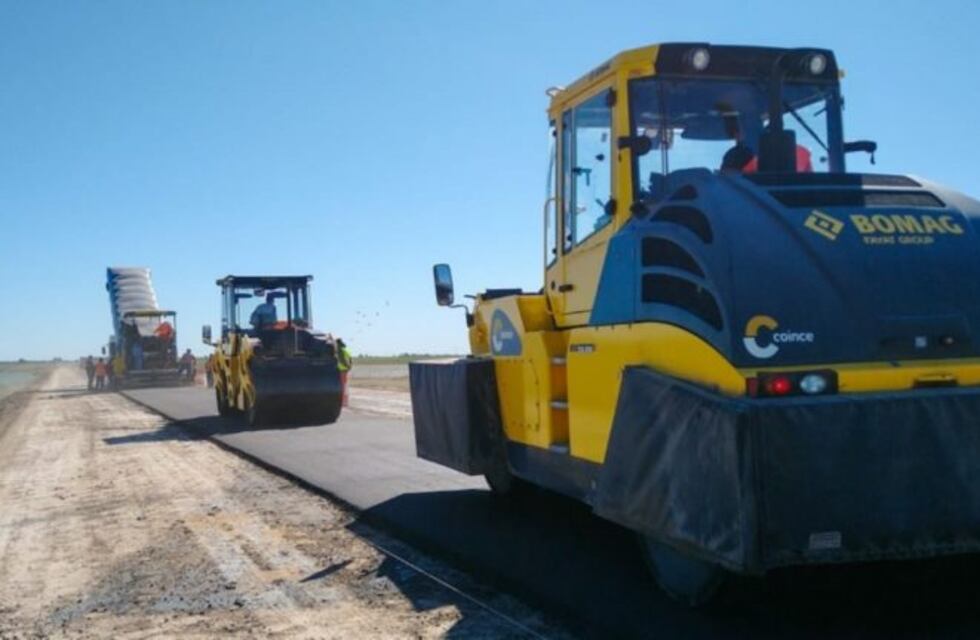 Ruta 3: comenzó la pavimentación del alteo en el kilómetro 608