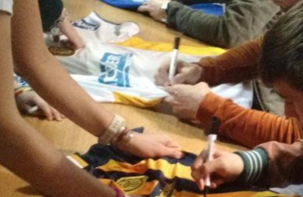 Este martes cambian juguetes por autógrafos de jugadores de Central