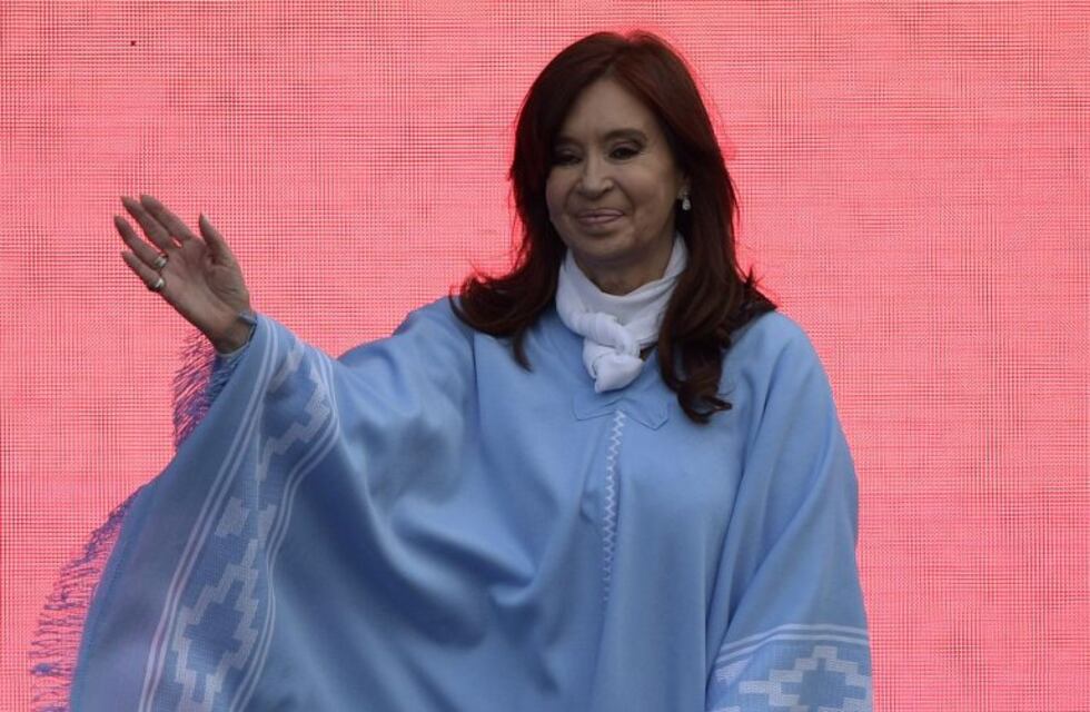 Cristina Kirchner viajó a Cuba para visitar a su hija Florencia
