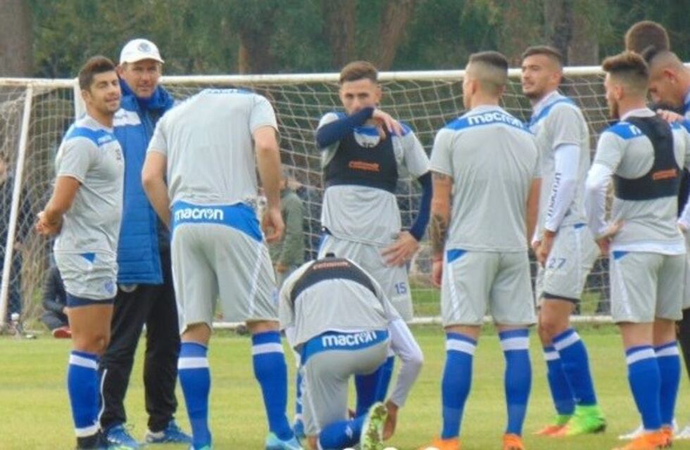 La indumentaria de Godoy Cruz será de la marca Kelme