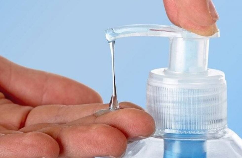 Coronavirus: la facultad de Bioquímica produciría alcohol en gel