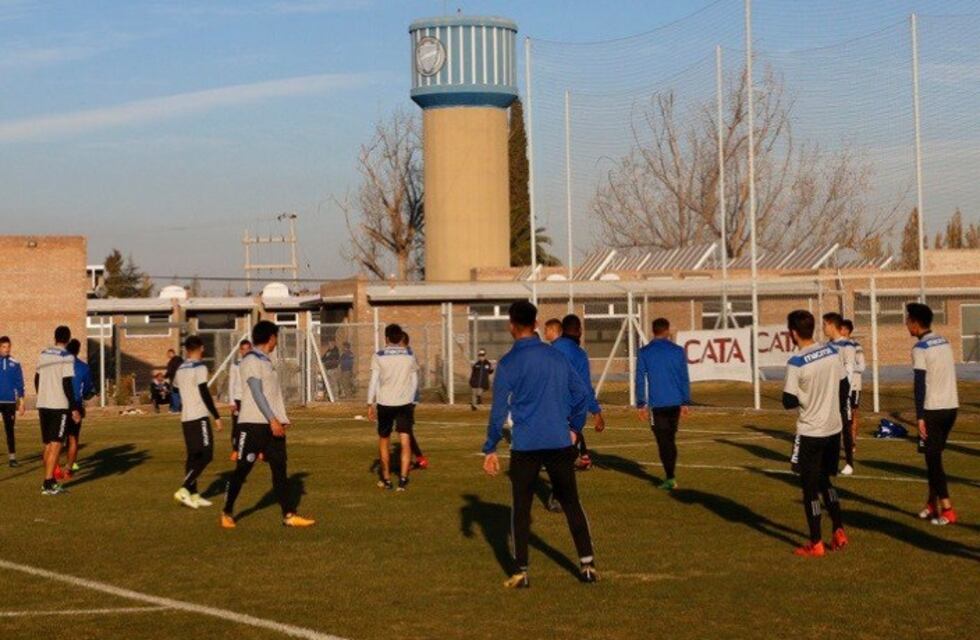 El técnico Dabove analizó el inicio de las prácticas de Godoy Cruz