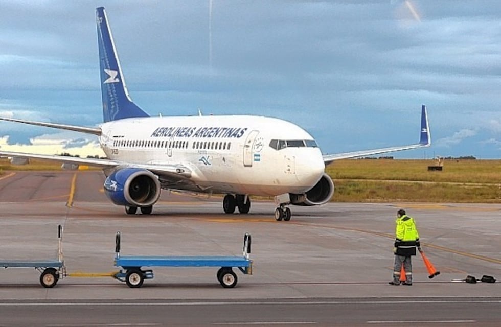 Demoras en los vuelos a Bahía por un paro de controladores de tránsito aéreo