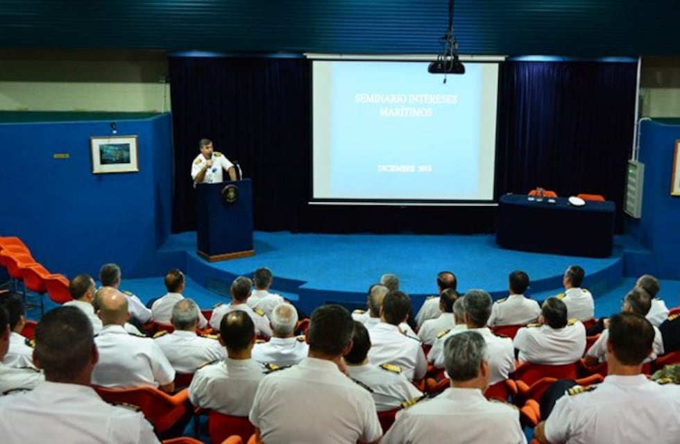 Puerto Rosales presente en el Seminario de Intereses Marítimos