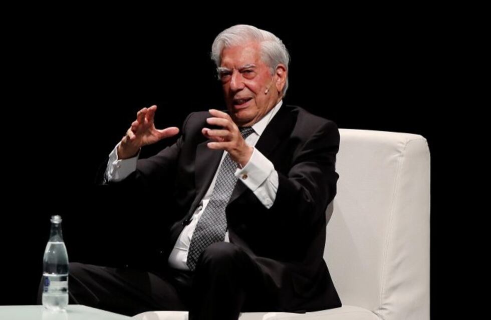 Mario Vargas Llosa llega a Rosario para brindar una clase magistral
