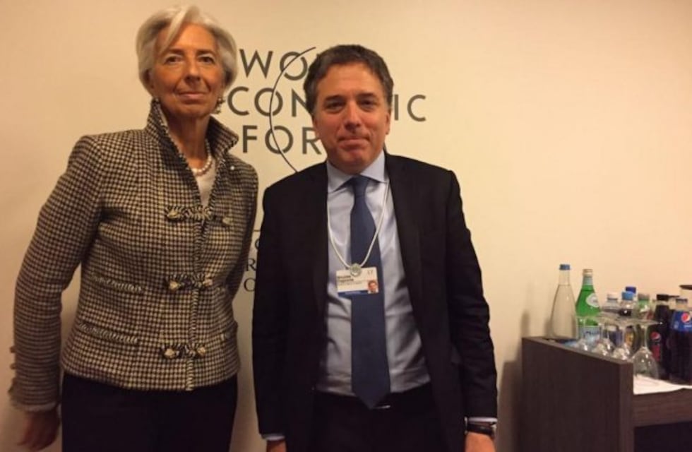 Cuáles son los compromisos que el Gobierno asumió con el FMI