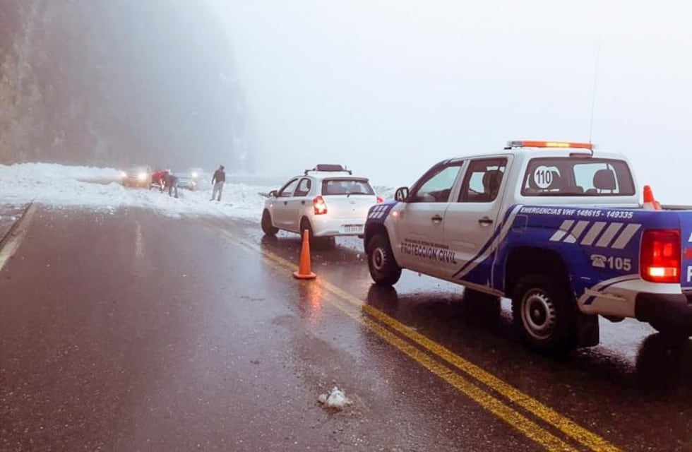 Desprendimientos en el Paso Garibaldi