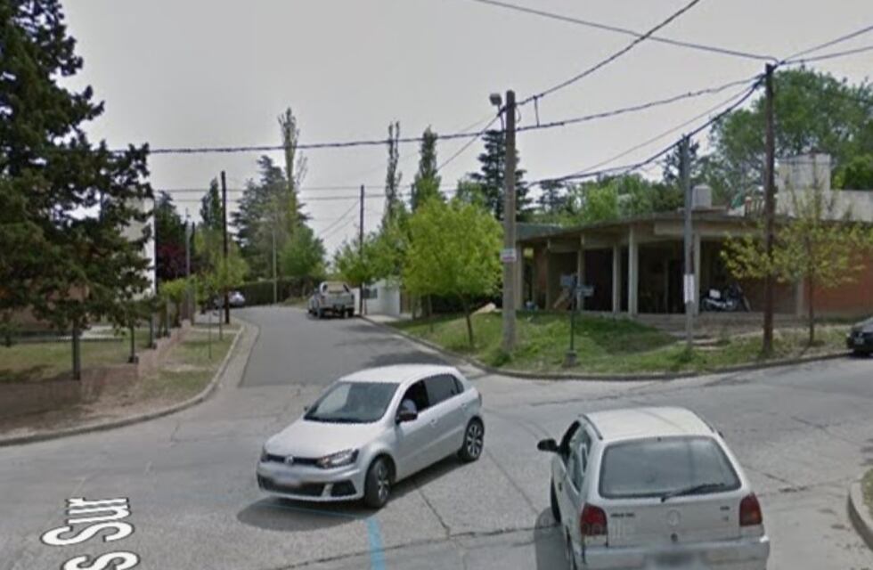 Un hombre se accidento con su madre en la moto